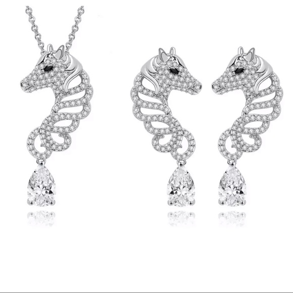 The Opeli Seahorse Necklace & Earring Set - Picture 1 of 6
